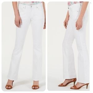 Style & Co Women's Curvy-Fit Bootcut white jeans